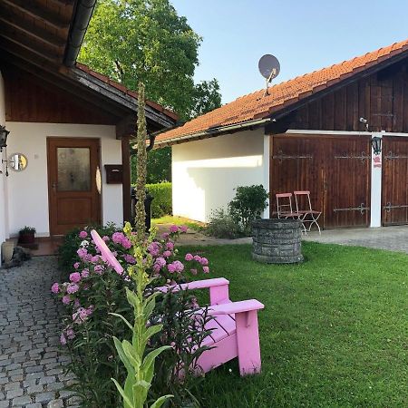 Seehaeuschen - Waging Tettenhausen Waging am See Exteriör bild
