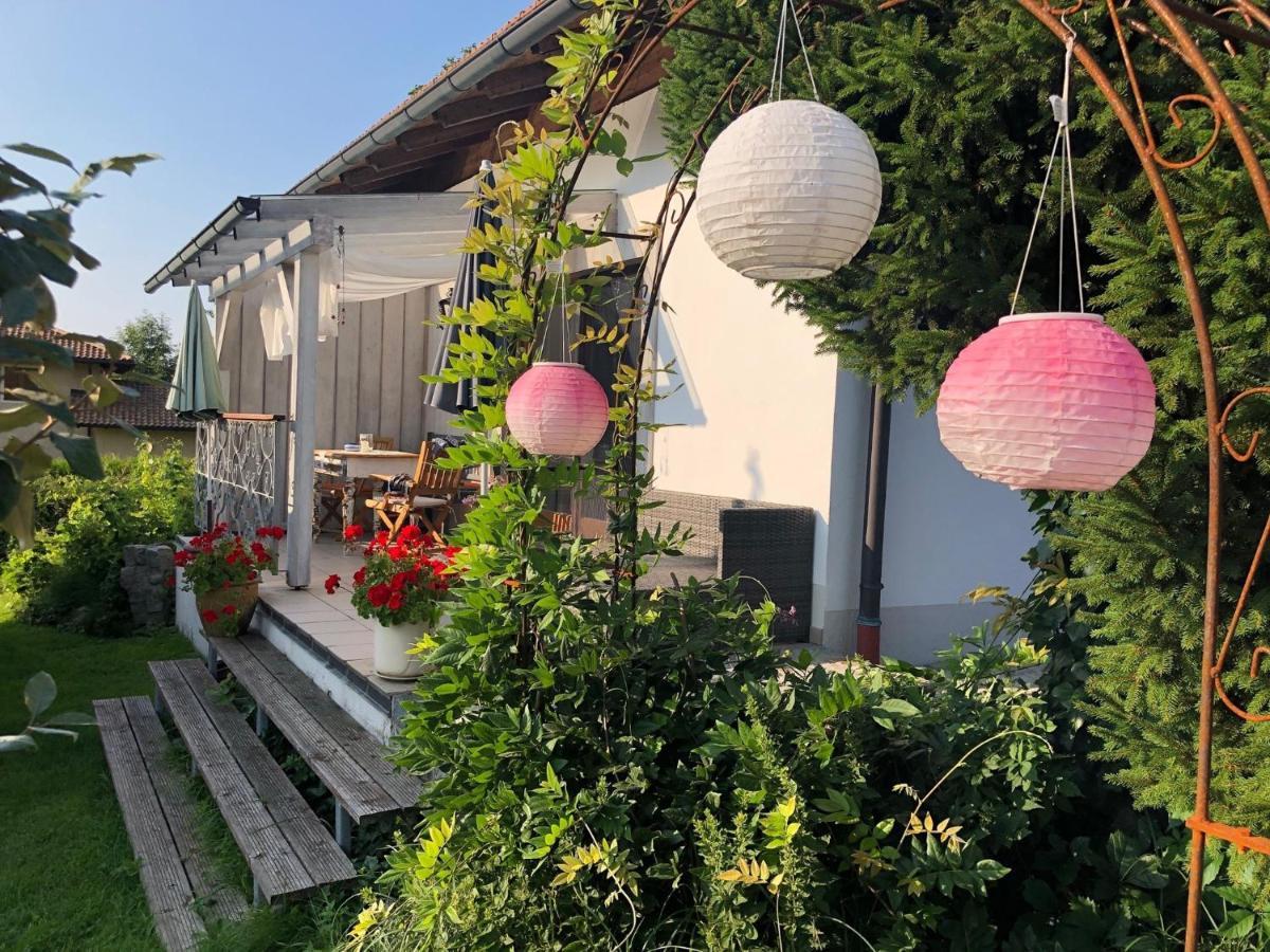 Seehaeuschen - Waging Tettenhausen Waging am See Exteriör bild